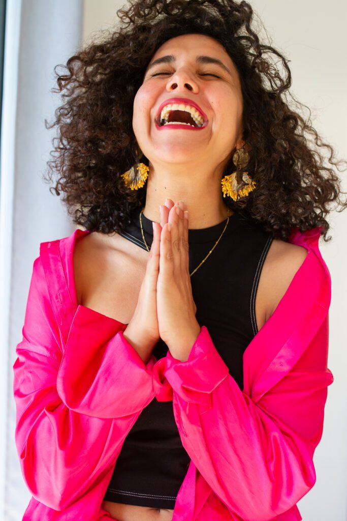 טלי קסיס - מגשימה מתוך זרימה - הבית שלך להגשמה || טיפולים וסדנאות להעצמה נשית || TaliKasis.co.il